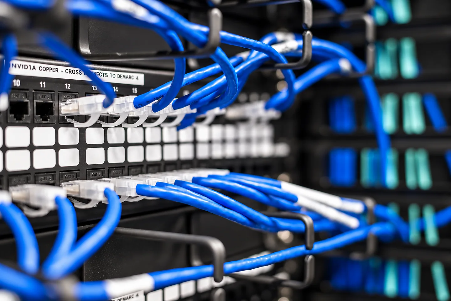 Infrastructure réseau d’une entreprise technologique, contentieux des brevets, Dhenne Avocats