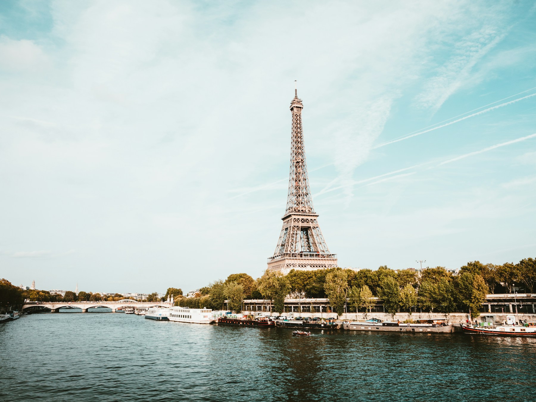 La tour Eiffel et la Seine, Paris